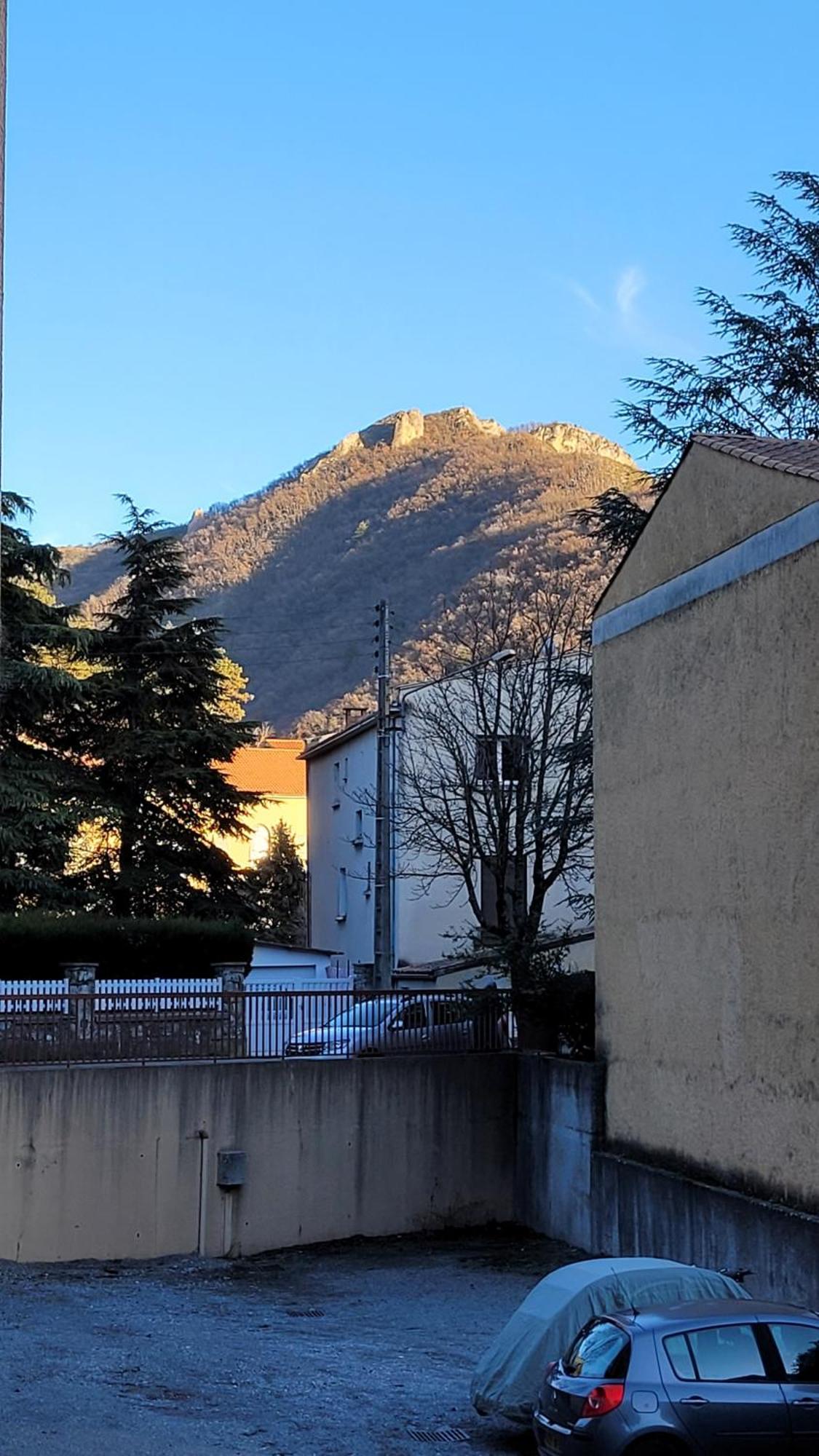 Grand Studio Confortable Jusqu'A 4 Personnes Digne-les-Bains Exterior photo